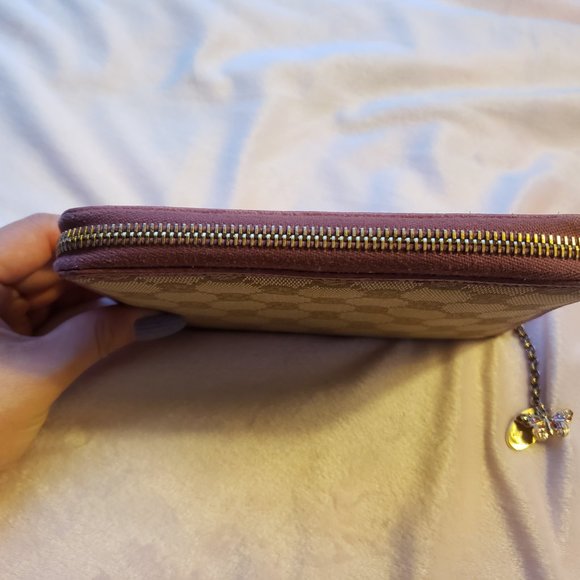 2007 Gucci Agenda/Planner Wallet - Picture 8 of 11